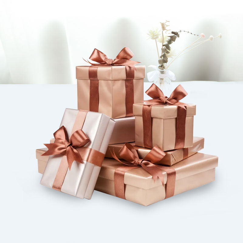 Cutie cadou frumoasa din carton - cadoul perfect pentru orice ocazie